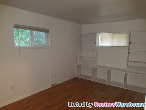Foto del edificio - 13716 25th Ave NE