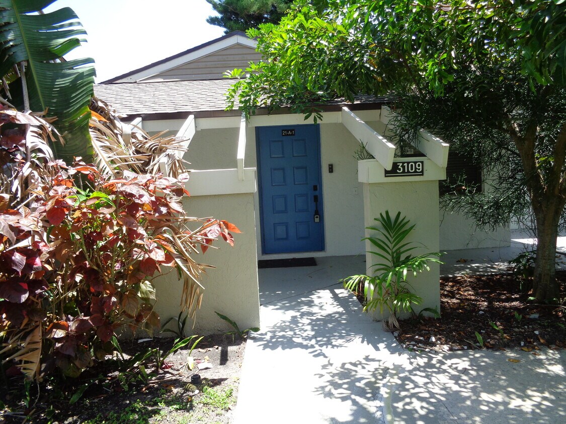 Primary Photo - 3109 SW 20th Terrace