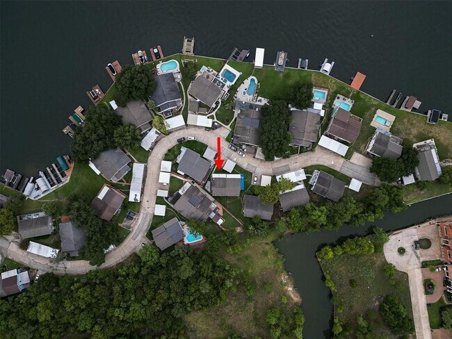 Foto del edificio - 88 Lakeview Village