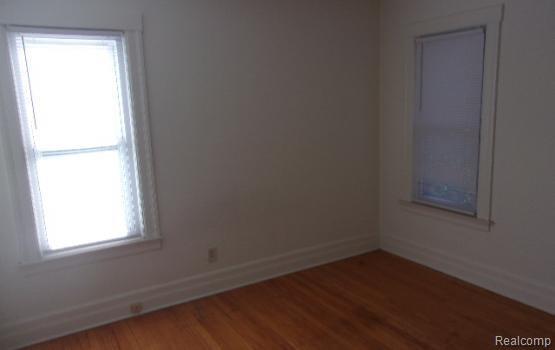 Building Photo - 501 W Lincoln Ave