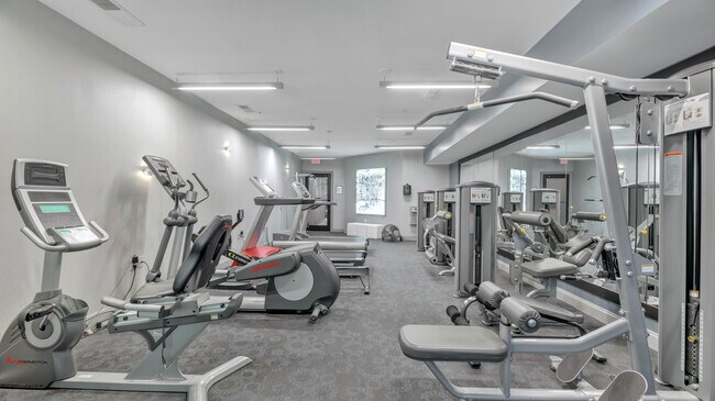 Foto del edificio - 8005 13th St