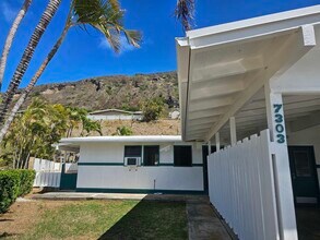 Building Photo - 7303 Mokuone St
