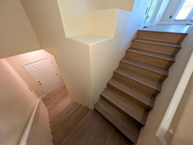 Foto del edificio - 89 Day Trade St