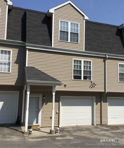 Building Photo - 174 Stonefield Dr