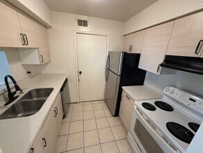 Building Photo - 12606 Ashford Meadow Dr
