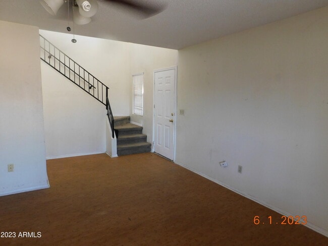 Building Photo - 8119 W Desert Cove Ave