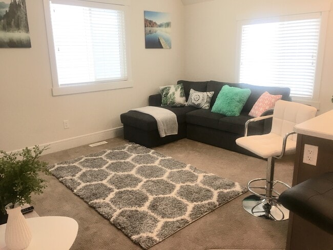 Photo du bâtiment - 5525 Conestoga St NW