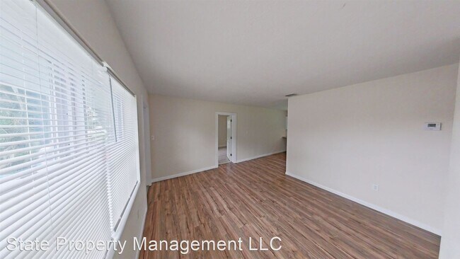 Building Photo - 2 br, 1 bath House - 2206 Avenue N.