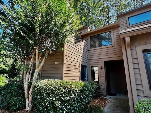 Foto principal - 2201 Parkaire Crossing