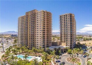 Building Photo - 8255 S Las Vegas Blvd