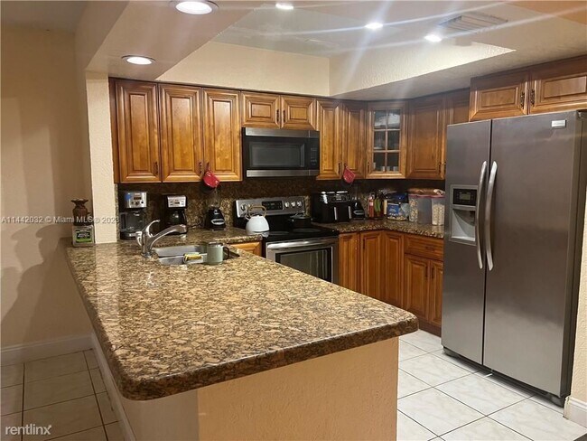 Building Photo - 3 br, 2 bath House - 8306 NW 35th St # 1-2
