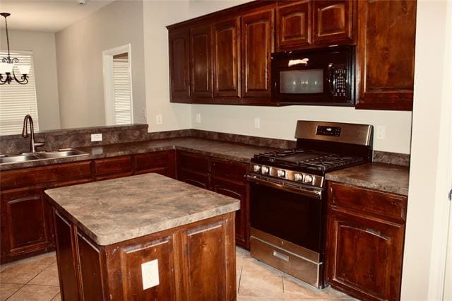 Building Photo - 10240 Los Barros Trail