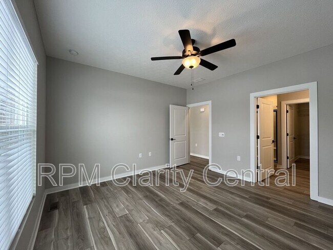 Foto del edificio - 133 Oldham Ln