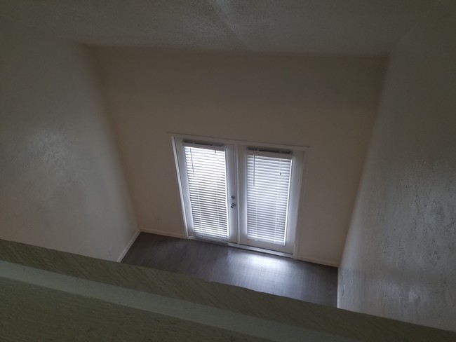 Vista desde the loft de una habitación - Park Place Apartments