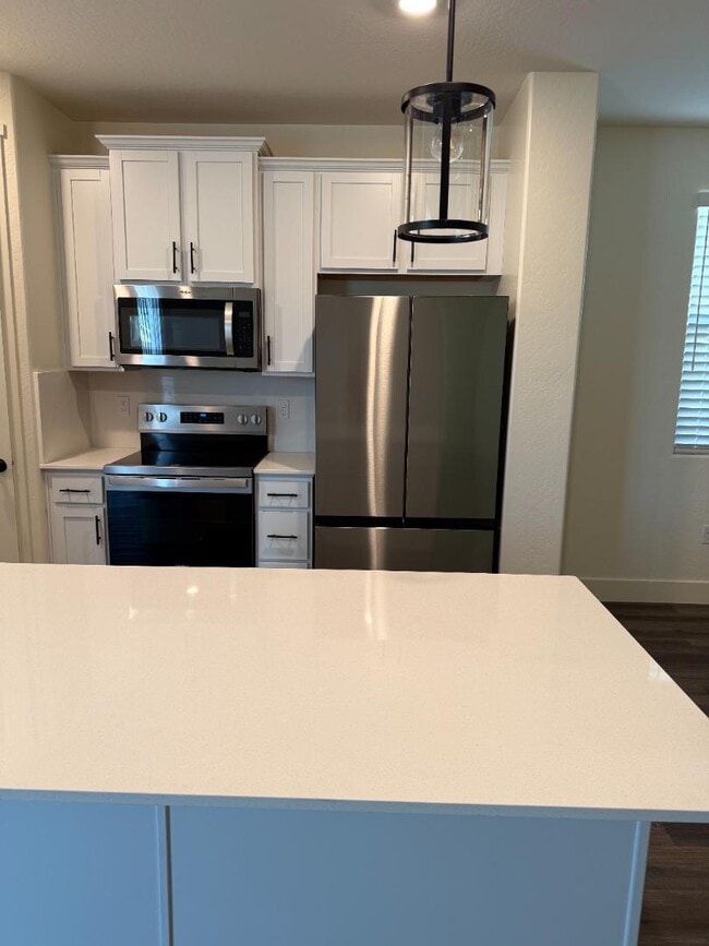 Building Photo - 7006 W Grove Ave