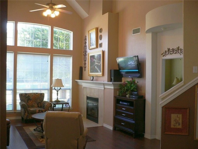 Building Photo - 11349 Fountainbridge Dr