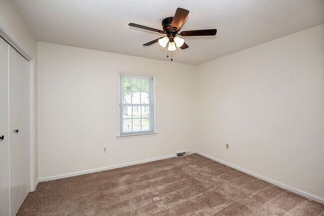 Building Photo - 5306 Caradon Dr