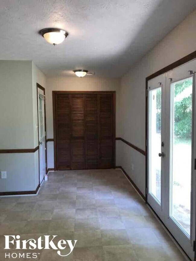 Building Photo - 285 Belmont Farms Dr