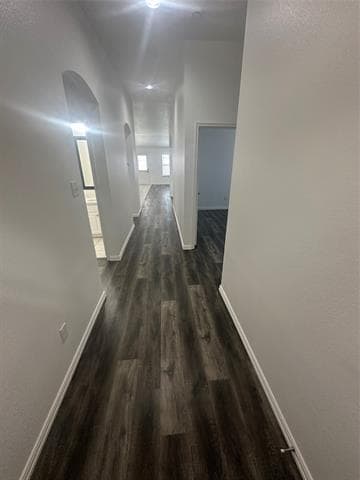 Foto del edificio - 424 Shady Shore Ln