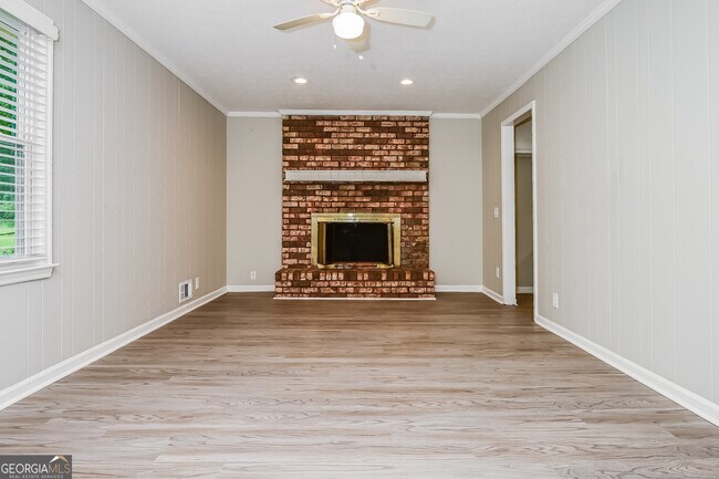 Foto del edificio - 188 Bridgewood Dr SE