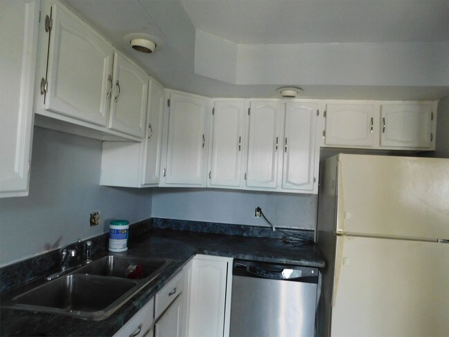 Foto del edificio - 57 Devonwood Ave SW