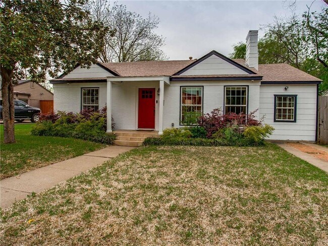 Building Photo - 5018 Wenonah Dr