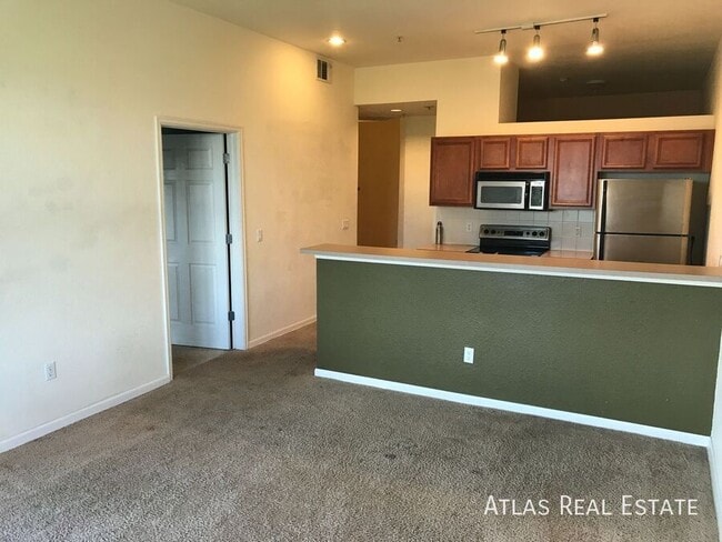 Foto del edificio - 15475 E Andrews Dr