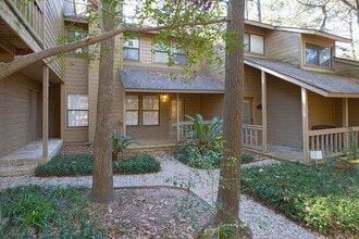 Building Photo - 78 Cokeberry Ct