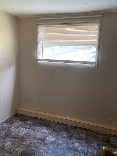 Building Photo - 2703 W 24th St