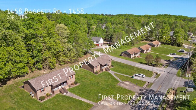 Foto del edificio - 2Bed/1Bath Duplex Ringgold, GA: Remodeled ...