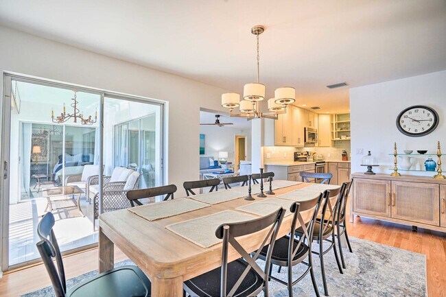 Foto del edificio - 215 Bobolink Way