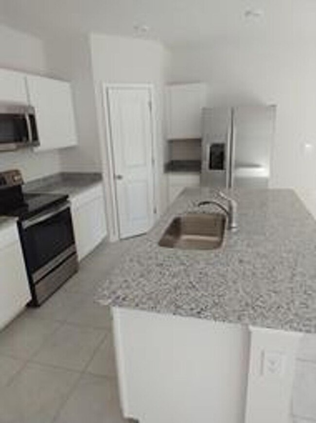 Foto del edificio - 4 Bedroom 2 Bathroom, Community pool