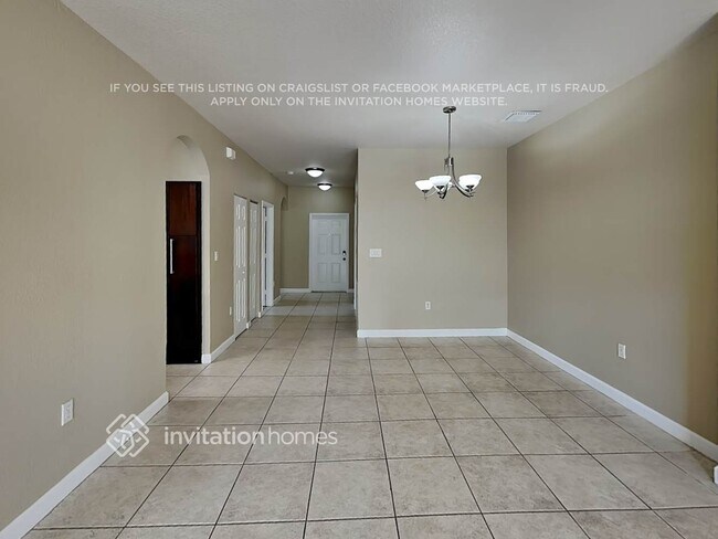 Foto del edificio - 14323 SW 156th Ave