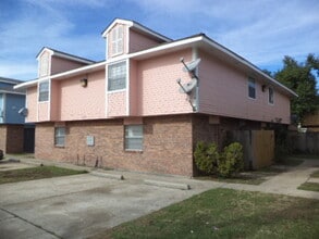 Building Photo - 1625 Cooper Rd