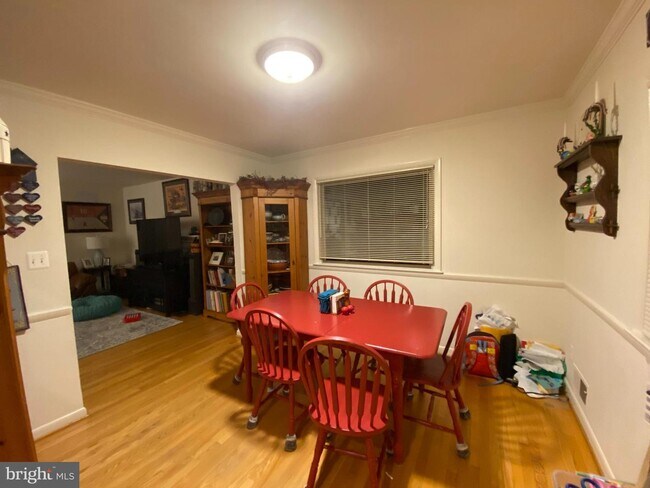 Building Photo - 9108 Petros Ct