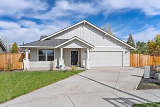 Building Photo - 1679 SW Black Butte Ct