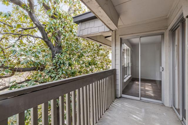 Foto del edificio - 4837 Cedar Springs Rd