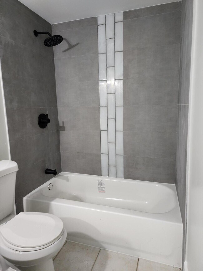 Foto del edificio - 10372 Fox Trail Rd S