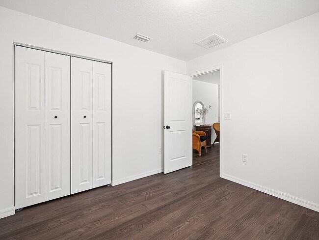 Foto del edificio - 5001 Kirkland Ave