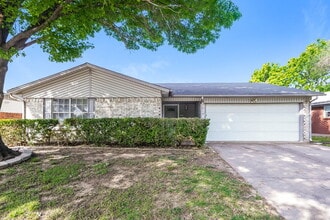 Building Photo - 6029 Dustin Dr