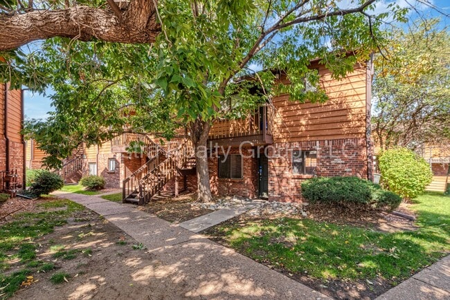 Photo - 2265 S Buckley Rd Townhome