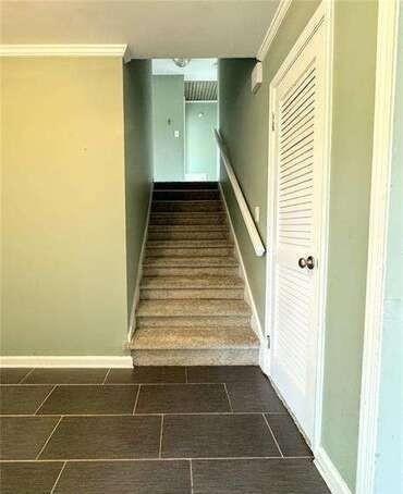 Foto del edificio - 4093 Hideaway Dr