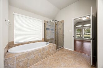 Building Photo - 26323 Crystal Cove Ln