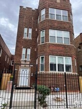 Building Photo - 7937 S Aberdeen St