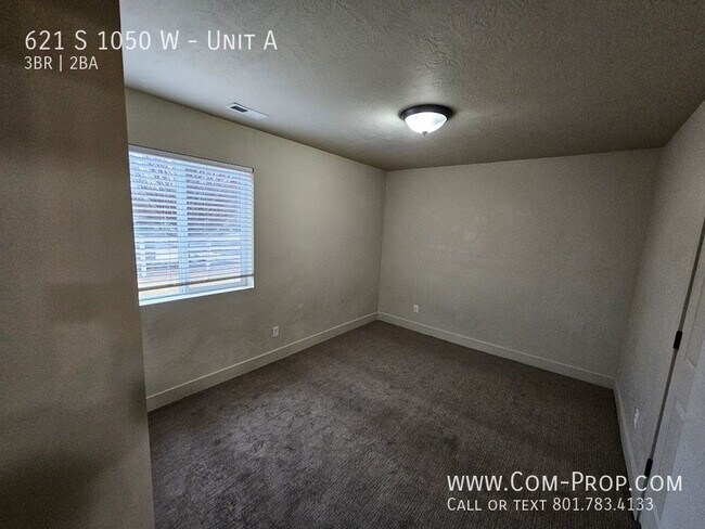 Building Photo - 3 Bedroom 2 Bath Single Level Unit in PG f...