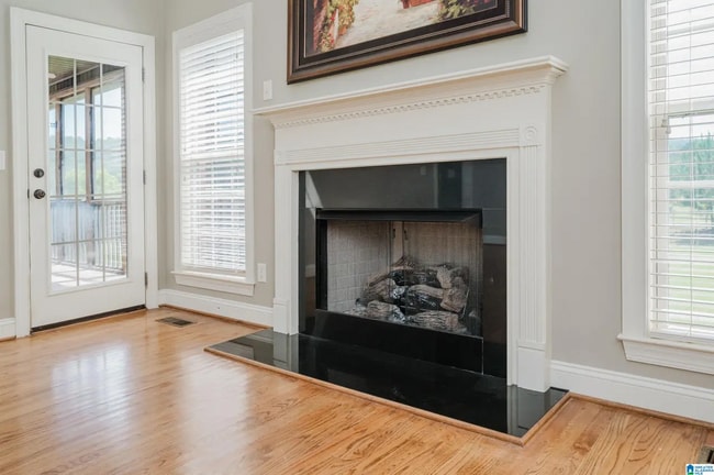 Building Photo - 545 Legacy Dr