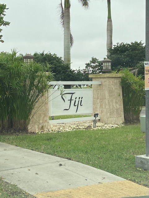 Foto del edificio - 230 SE 29th Ave