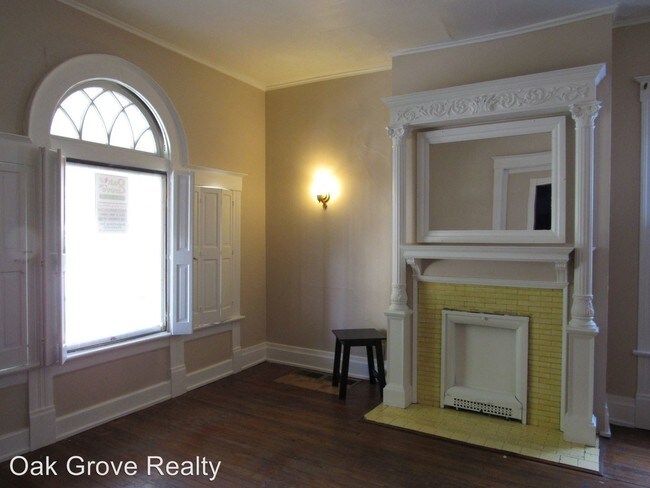 Foto del edificio - 731-733 Wayne Ave