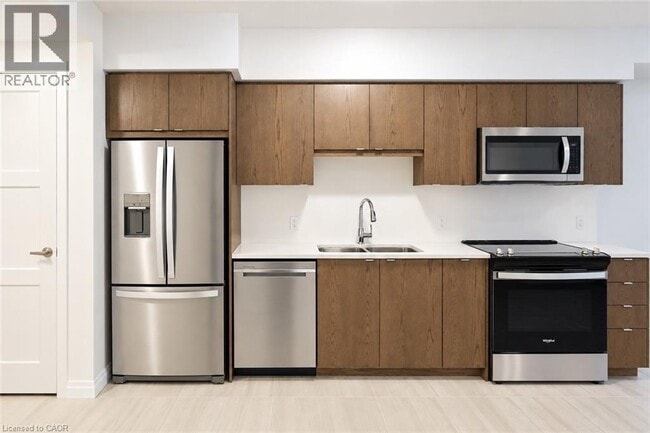 Photo du bâtiment - 93 Arthur St S