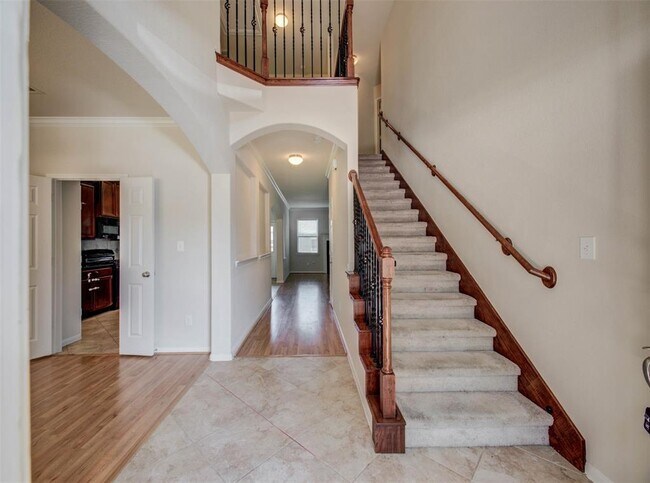 Building Photo - 20202 Stonebridge Terrace Dr